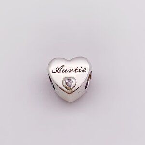 Pandora Auntie Heart Charm
